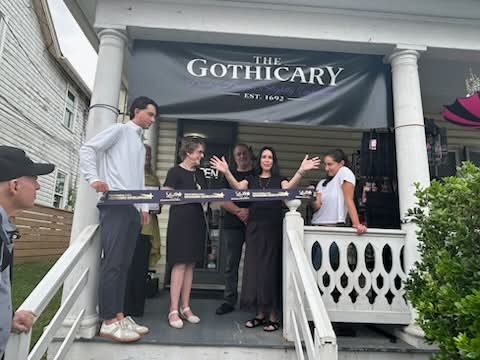 New Boutique The Gothicary Brings Gothic Flair to Downtown Leesburg