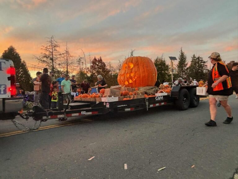 Leesburg Prepares for Halloween Parade as Motorists Are Advised to Expect Detours