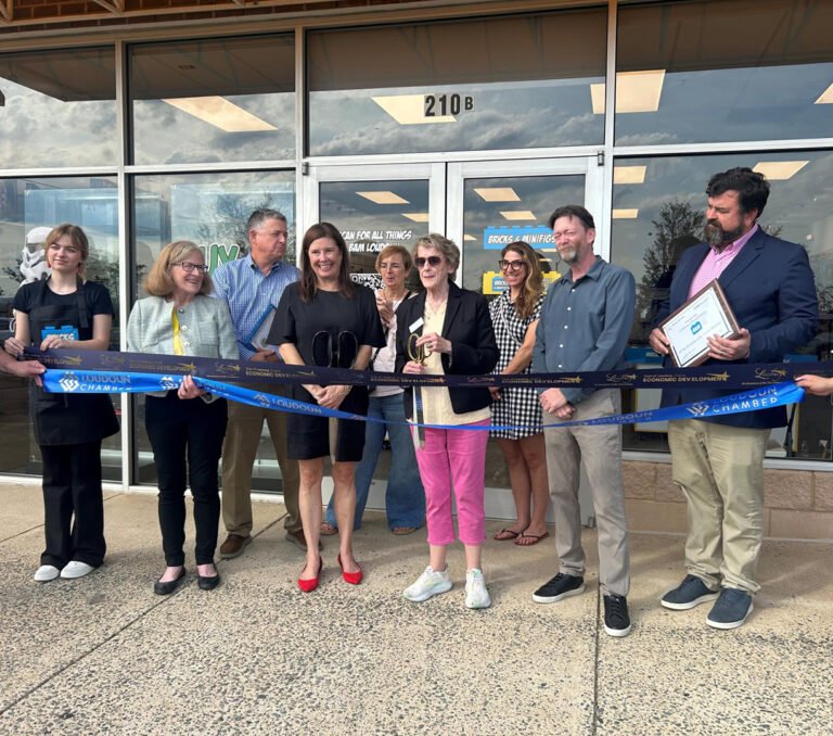 New Leesburg LEGO Store Lets Customers Buy, Sell and Trade Bricks and Sets